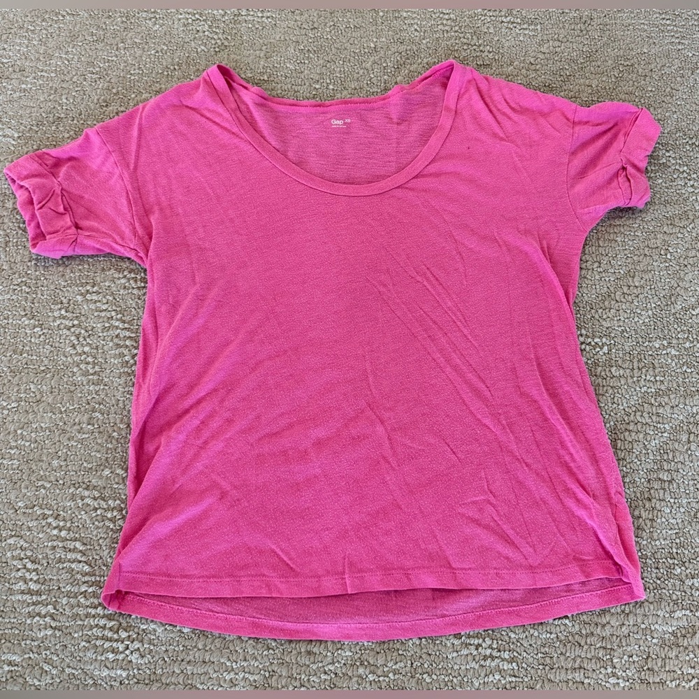 GAP Pink Short Sleeve Tee